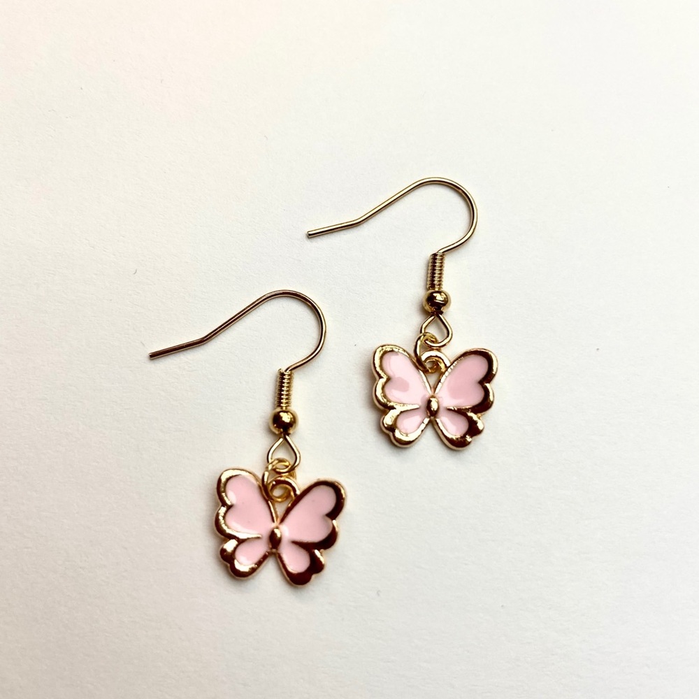Handmade made butterfly earrings🦋 🌸